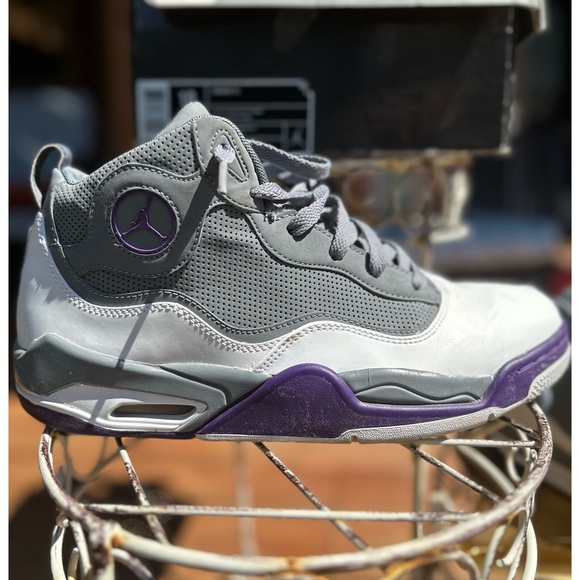 Jordan TC - Picture 1 of 6